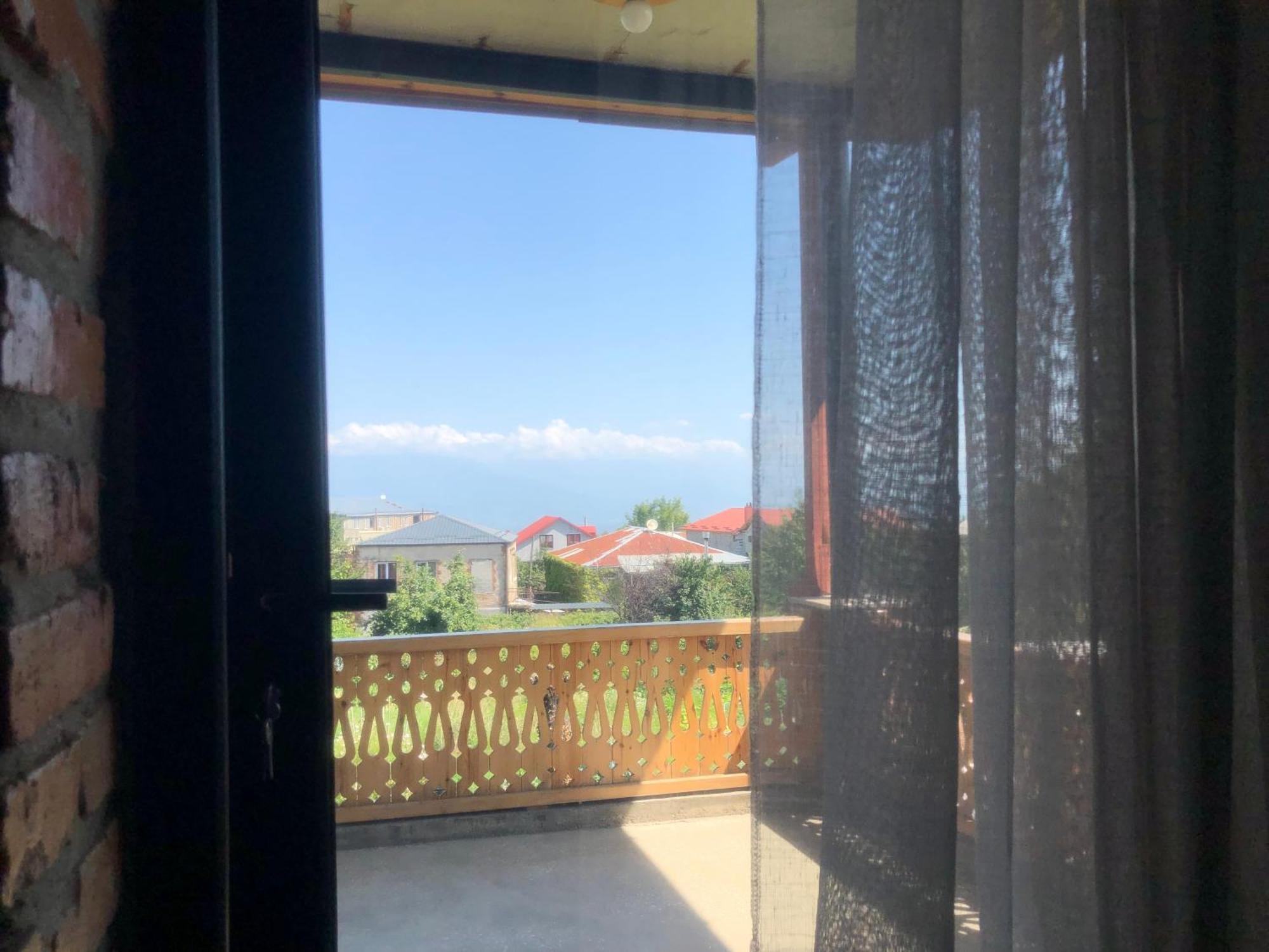 Lokokina Guesthouse Telavi Bagian luar foto